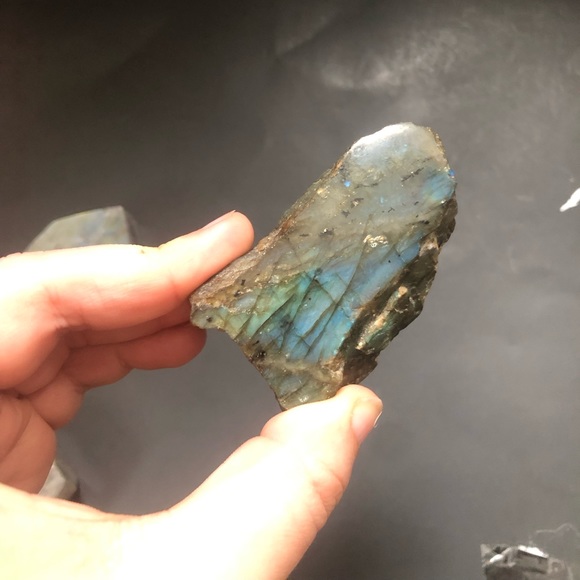 Flashy Labradorite Freeforms - Picture 9 of 9